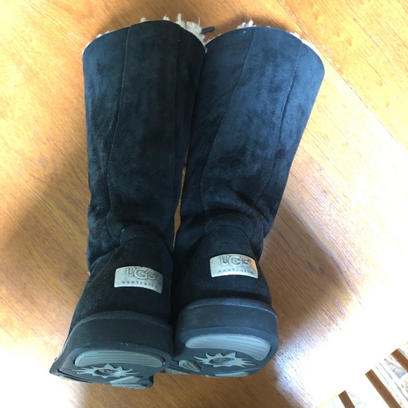 Ugh Lace-up Shearling Boot - Picture 4 of 6